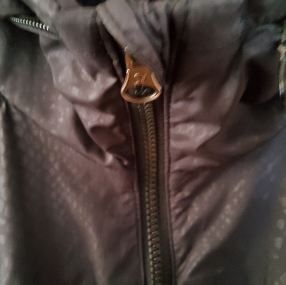 Lululemon Miss Misty Run Jacket II EUC Size 2 - Picture 3 of 8